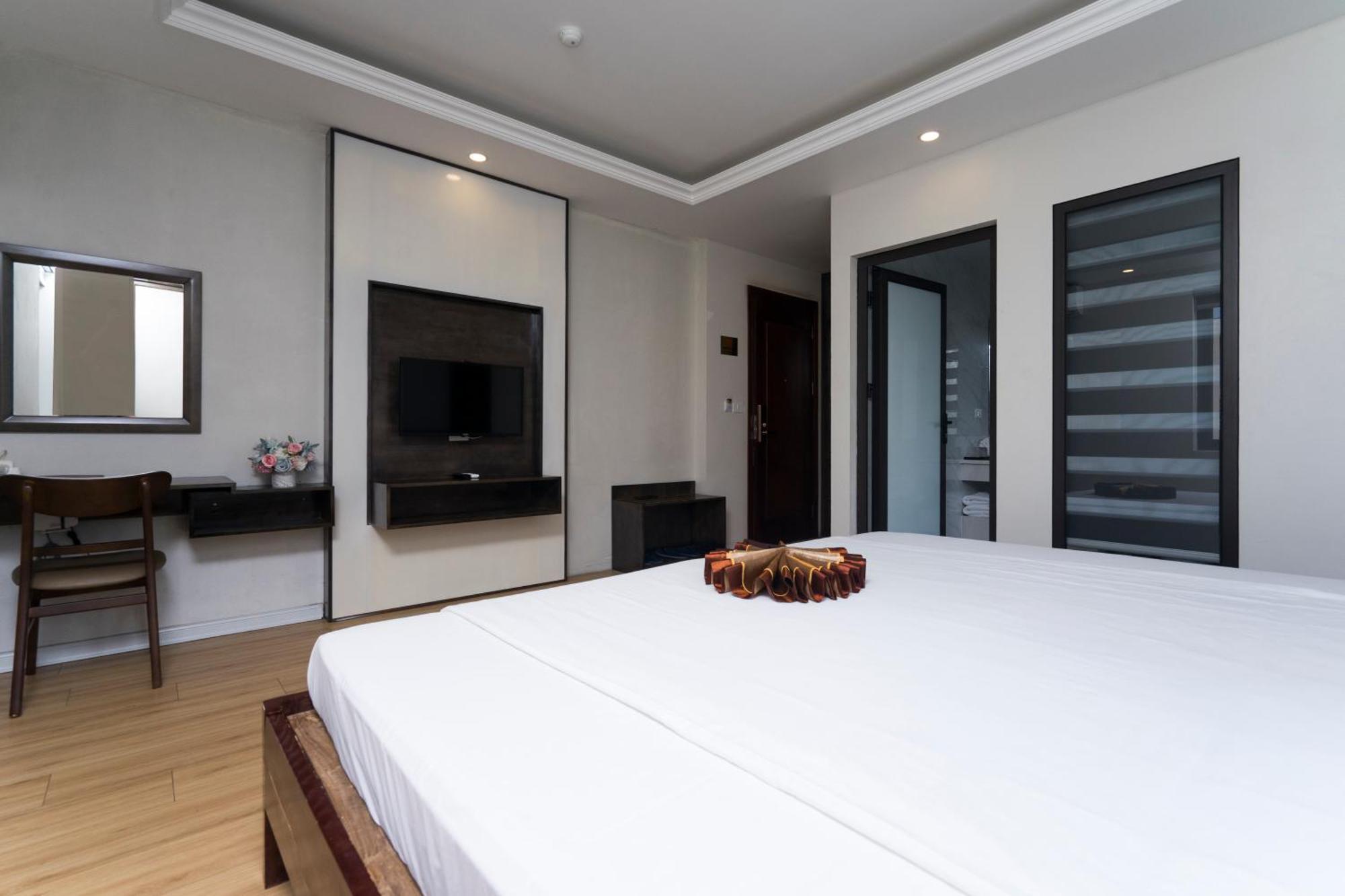 Boston Halong Hotel Ha Long Exterior photo
