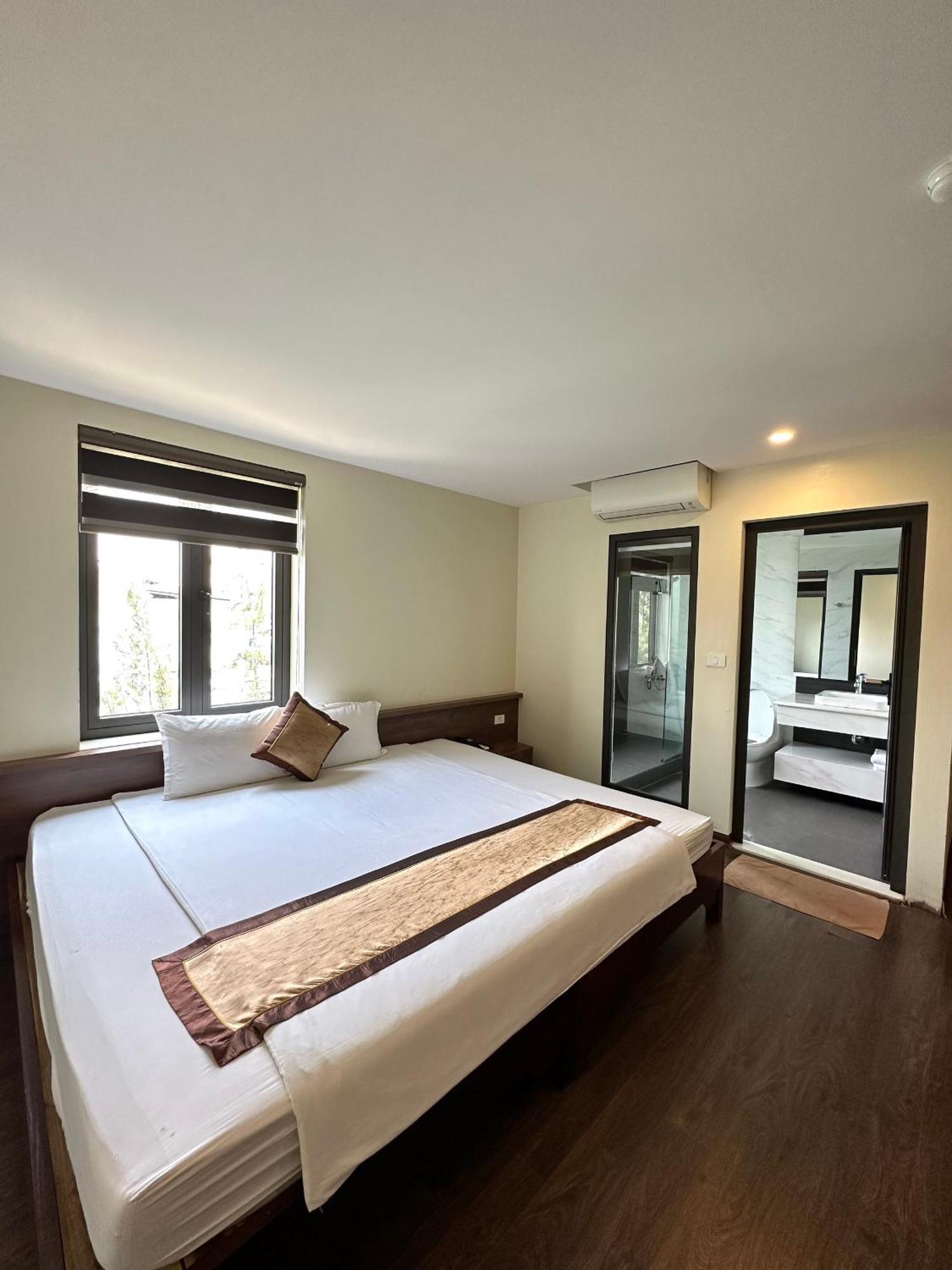 Boston Halong Hotel Ha Long Exterior photo
